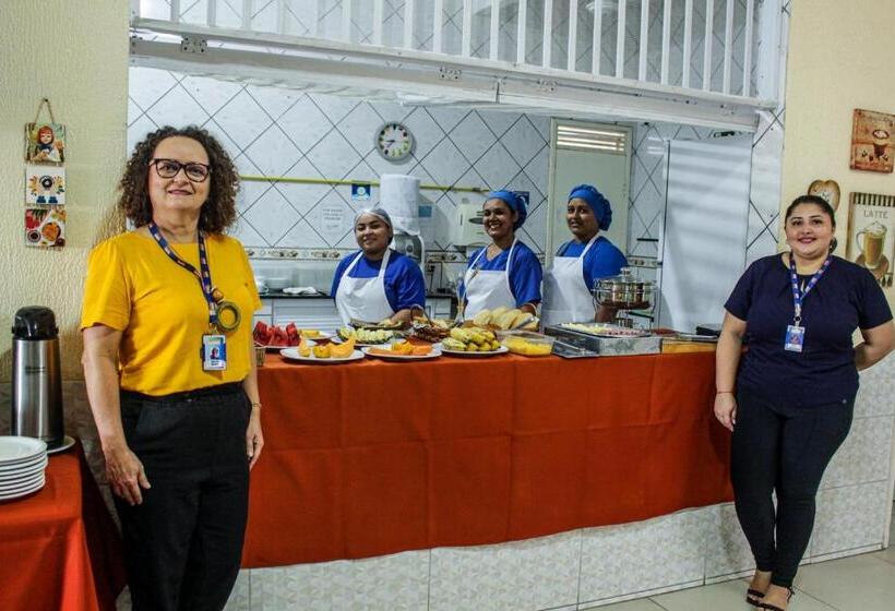 בית מלון כפרי Monólitos