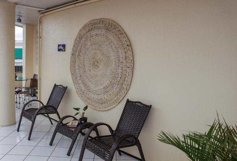 בית מלון כפרי Monólitos