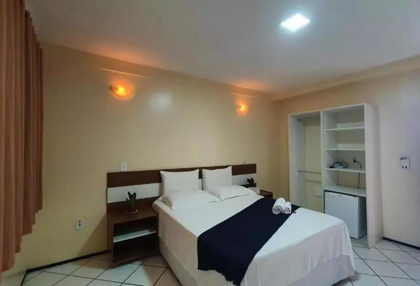 Hotelli Monólitos
