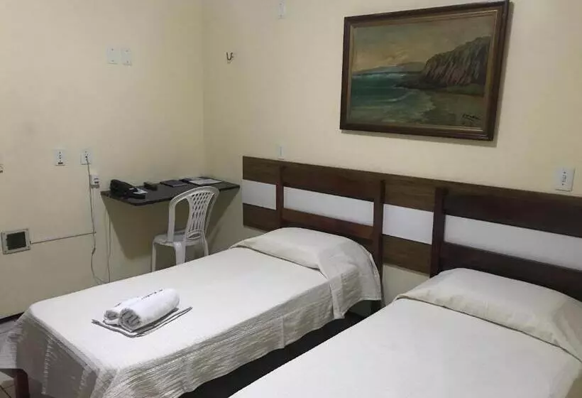Hotelli Monólitos
