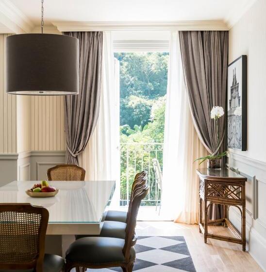 هتل Palacio Tangara  An Oetker Collection