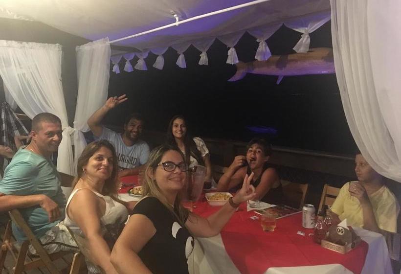 호스텔 Pousada Ilha Grande Araçatiba