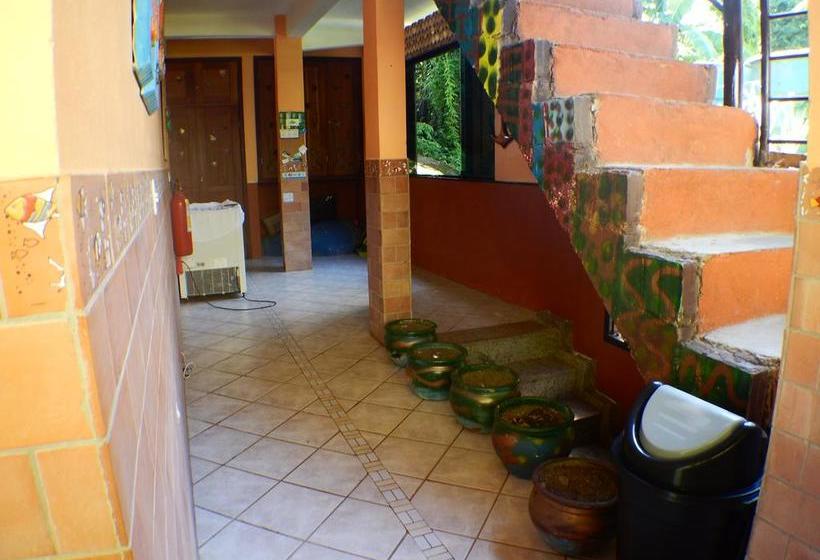 호스텔 Pousada Ilha Grande Araçatiba