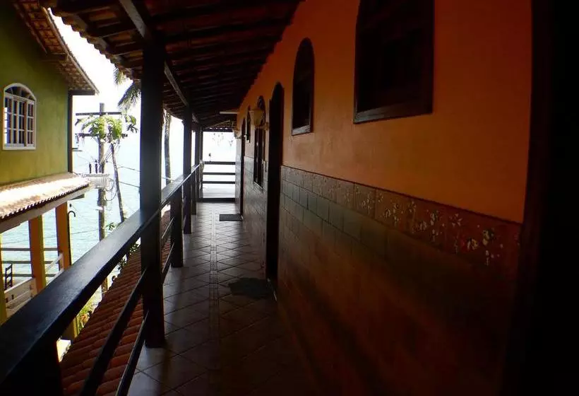 ユースホステル Pousada Ilha Grande Araçatiba