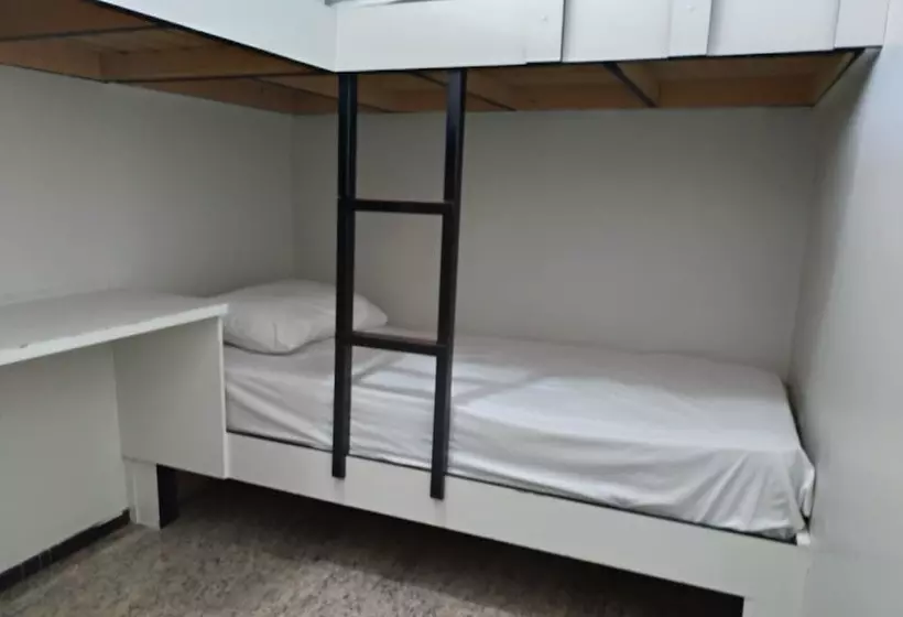Econotel