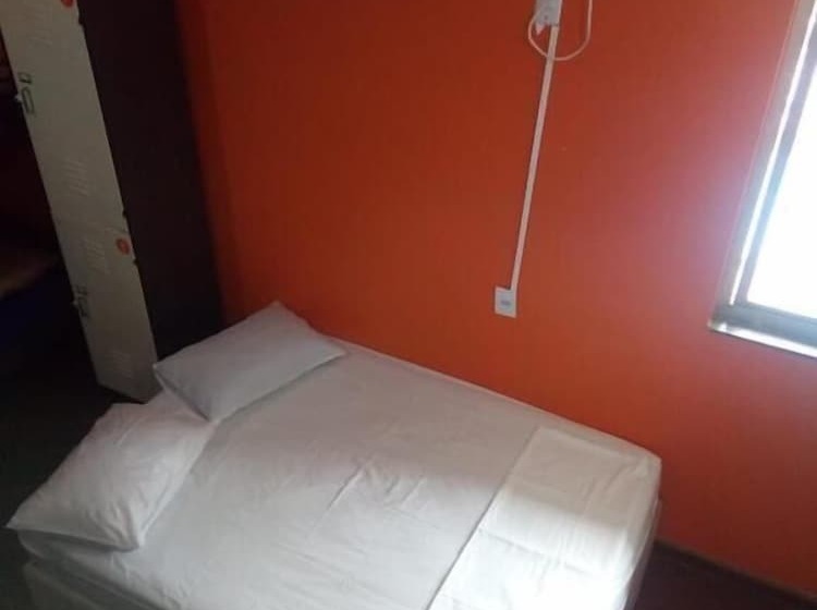 هتل Hostel 7 Goiânia