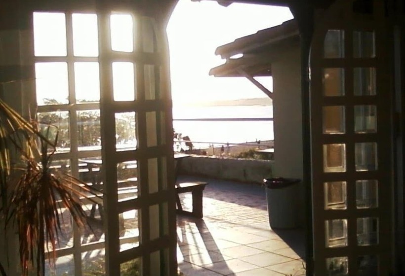 هتل Pousada Caravelas