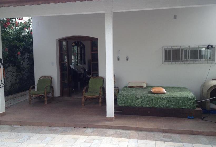 Bertioga Beach Hostel