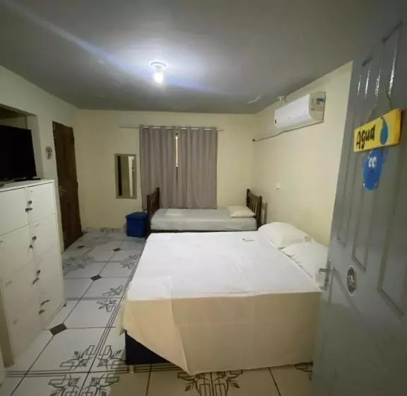 Casa Do Professor Hostel