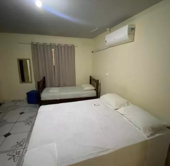 Casa Do Professor Hostel