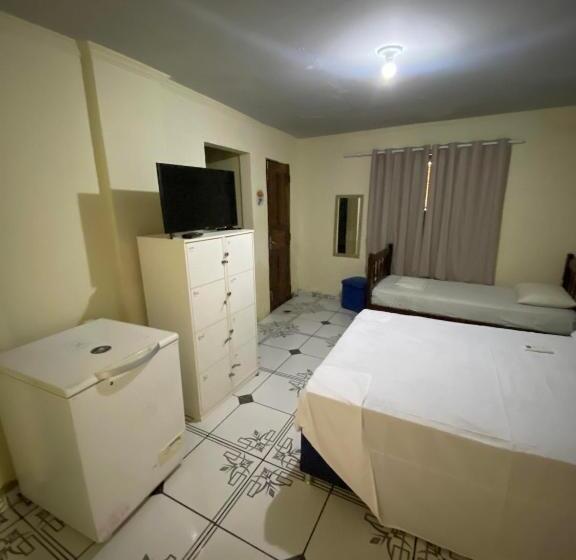 Casa Do Professor Hostel