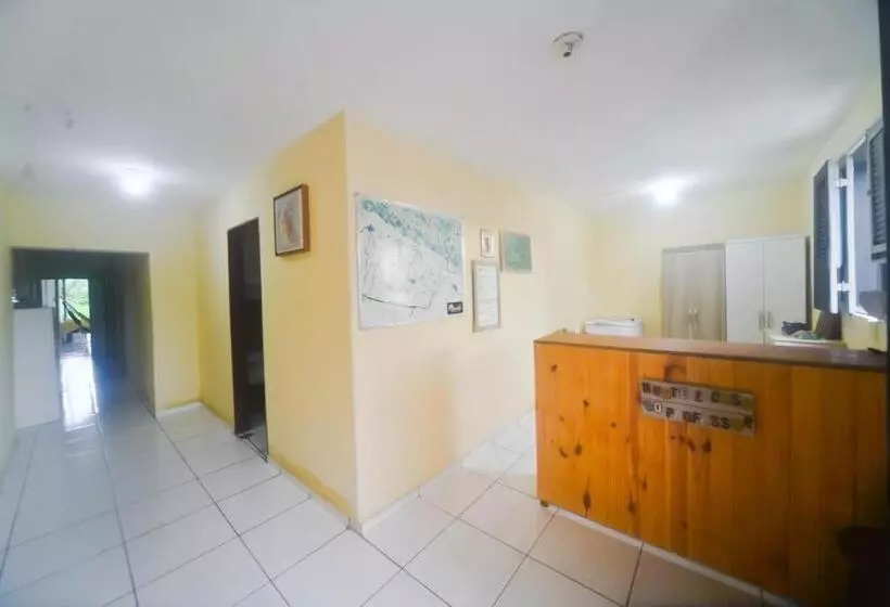 Casa Do Professor Hostel