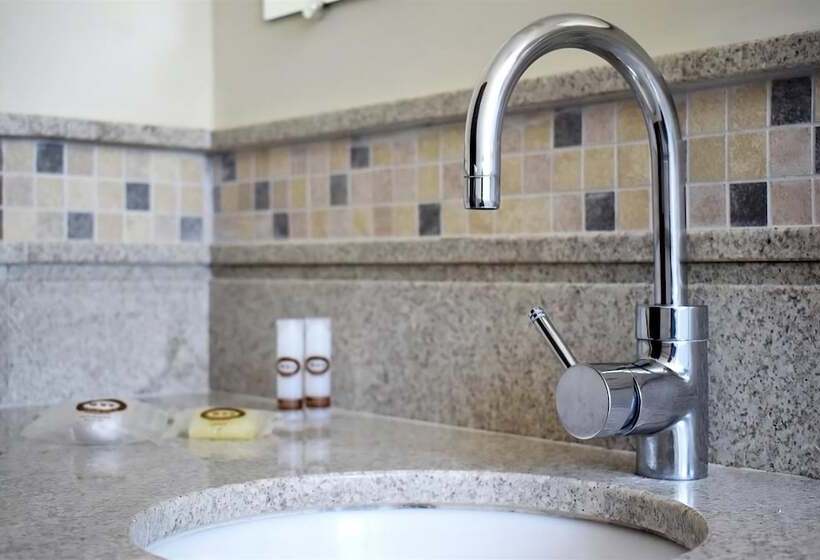 בית מלון כפרי Casablanca