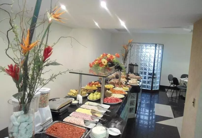 ホテル Maxim Plaza