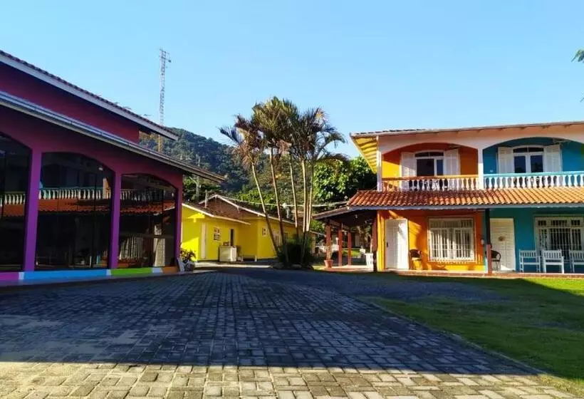 هتل Pousada Marinamarela