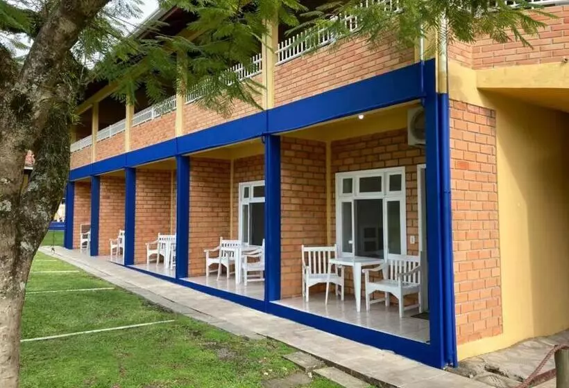 هتل Pousada Marinamarela