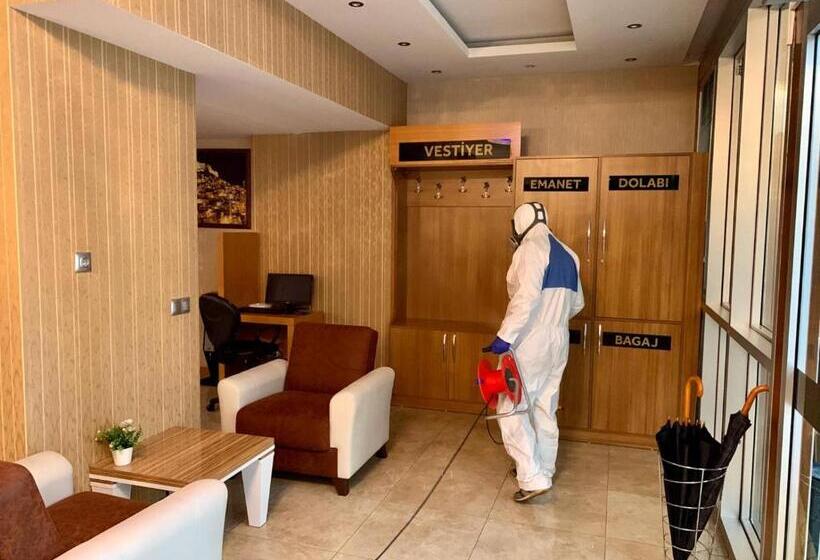 تختخواب و صبحانه Adana Yukselhan