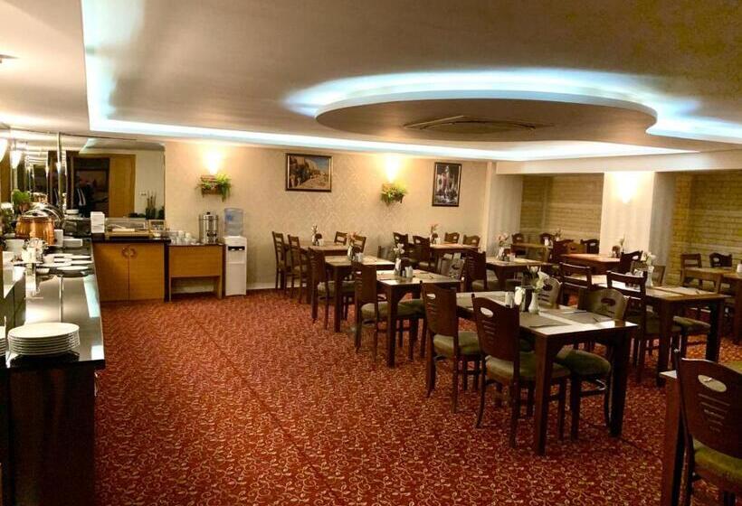 تختخواب و صبحانه Adana Yukselhan