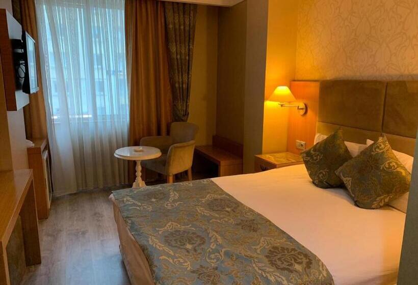 تختخواب و صبحانه Adana Yukselhan