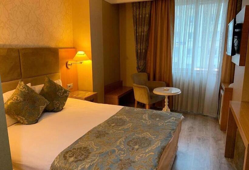 تختخواب و صبحانه Adana Yukselhan