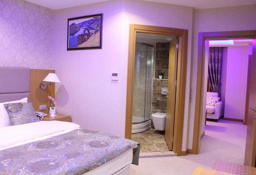 تختخواب و صبحانه Adana Yukselhan