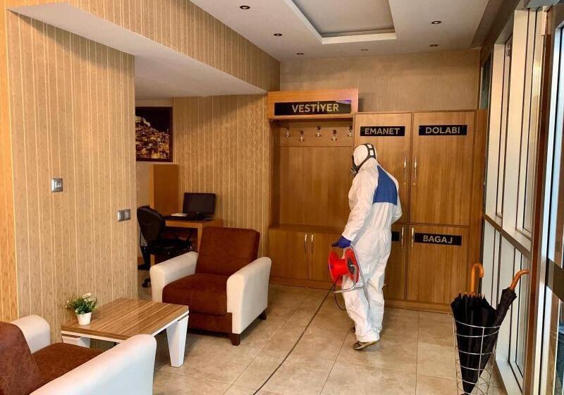 تختخواب و صبحانه Adana Yukselhan