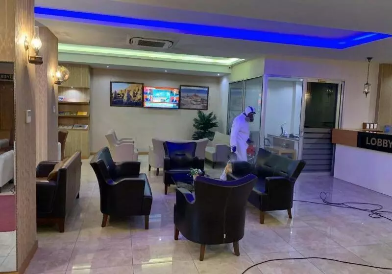 تختخواب و صبحانه Adana Yukselhan
