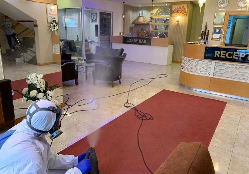 تختخواب و صبحانه Adana Yukselhan