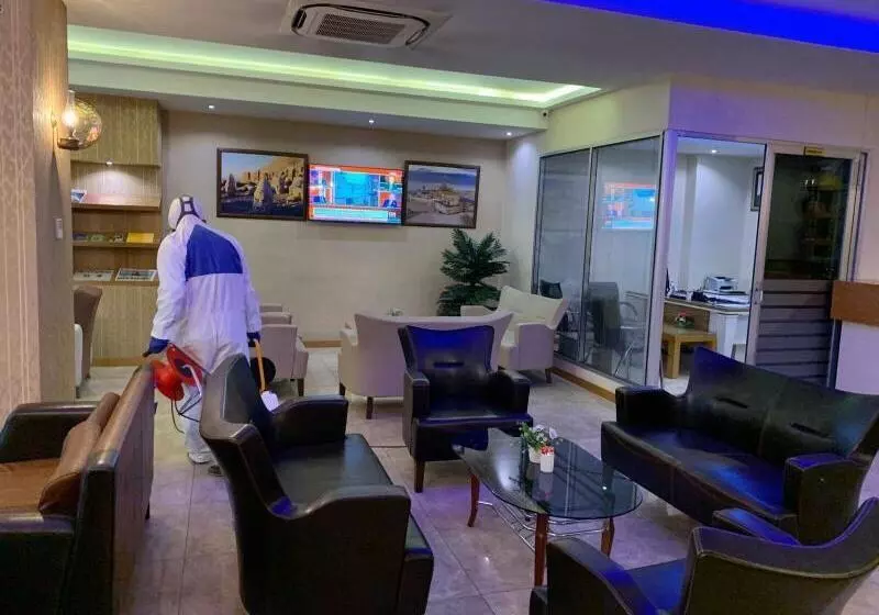 تختخواب و صبحانه Adana Yukselhan