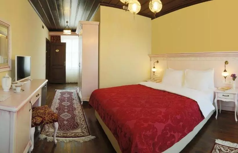 تختخواب و صبحانه Bursa İpekyolu