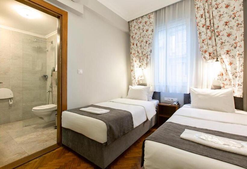 Bed and Breakfast Queen Seagull Boutique