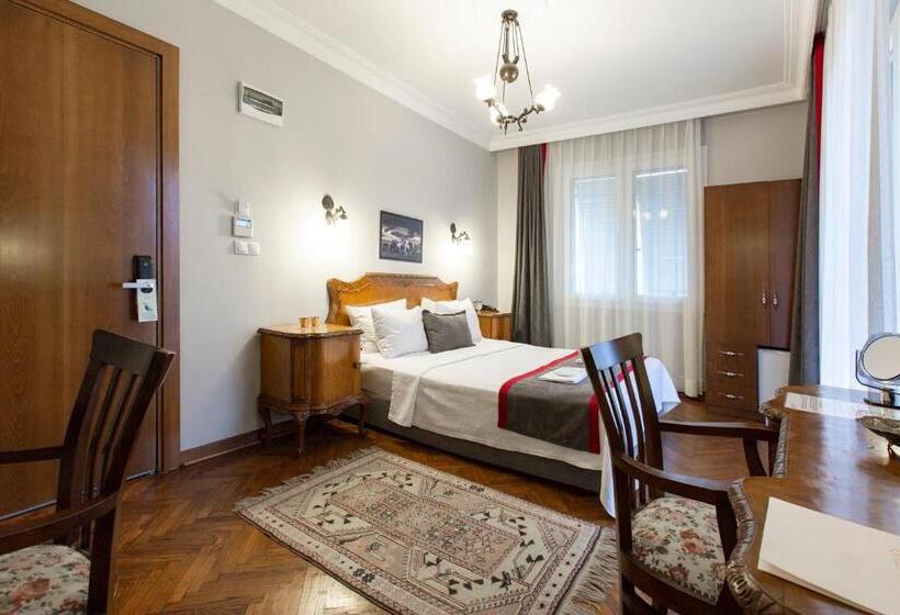 Bed and Breakfast Queen Seagull Boutique