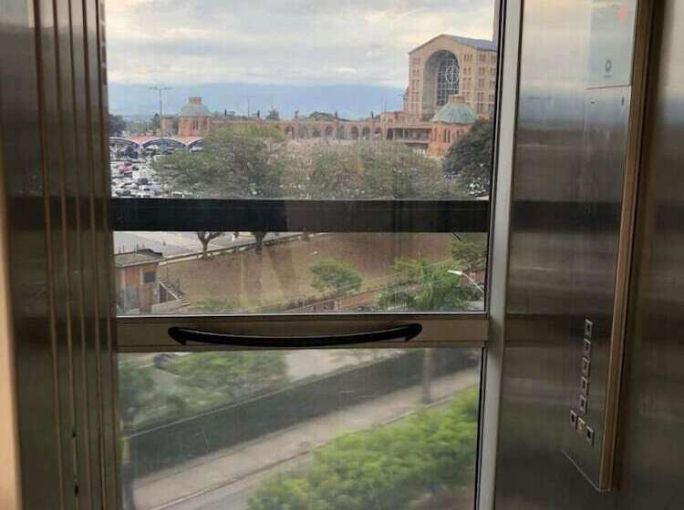 Отель Cathedral