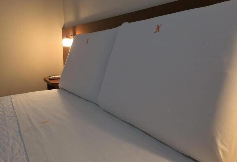 Отель Cathedral