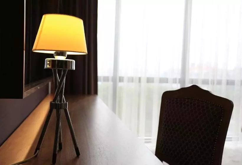 هتل Hassuites