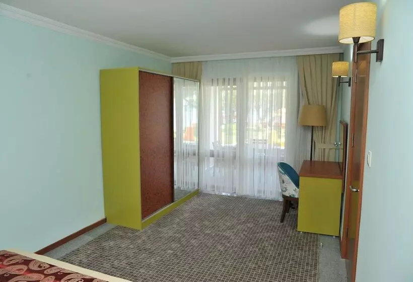 Hotelli Marma Beach