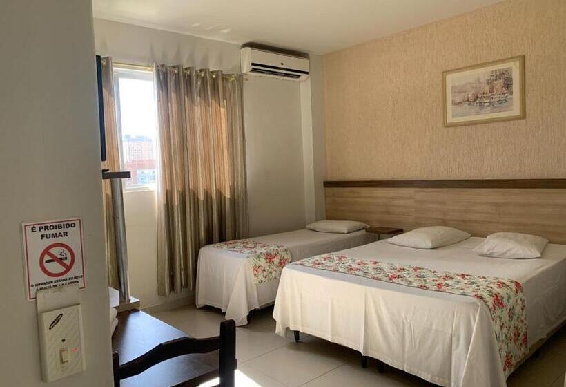 فندق Moura Palace