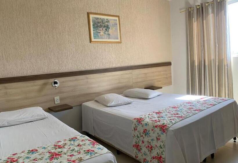 فندق Moura Palace