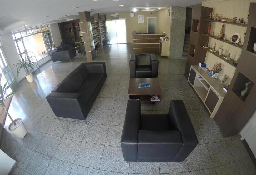 فندق Moura Palace