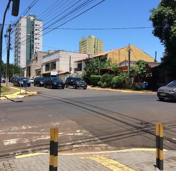 فندق Moura Palace