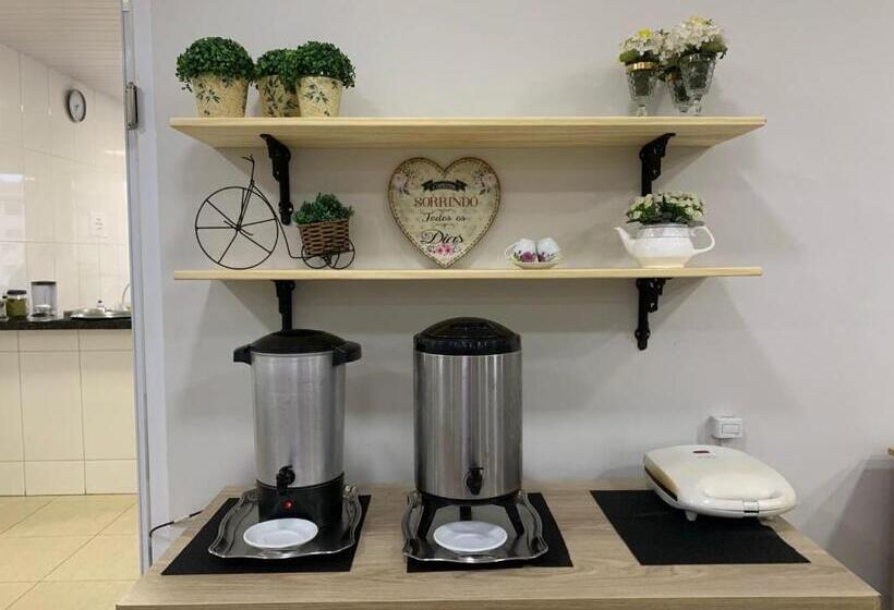 فندق Moura Palace