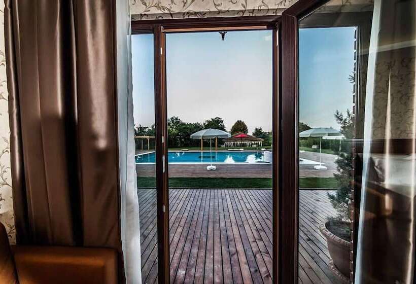 Отель My Green Boutique