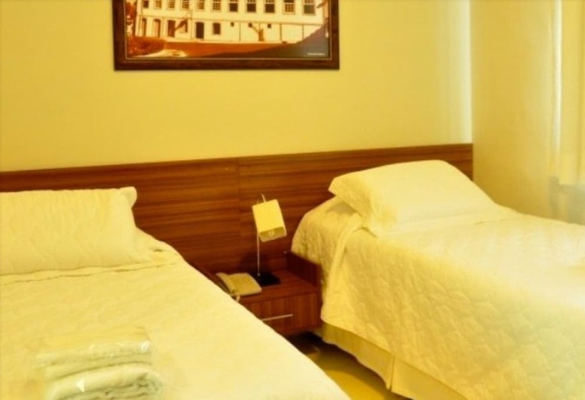 فندق Paracatu Plaza