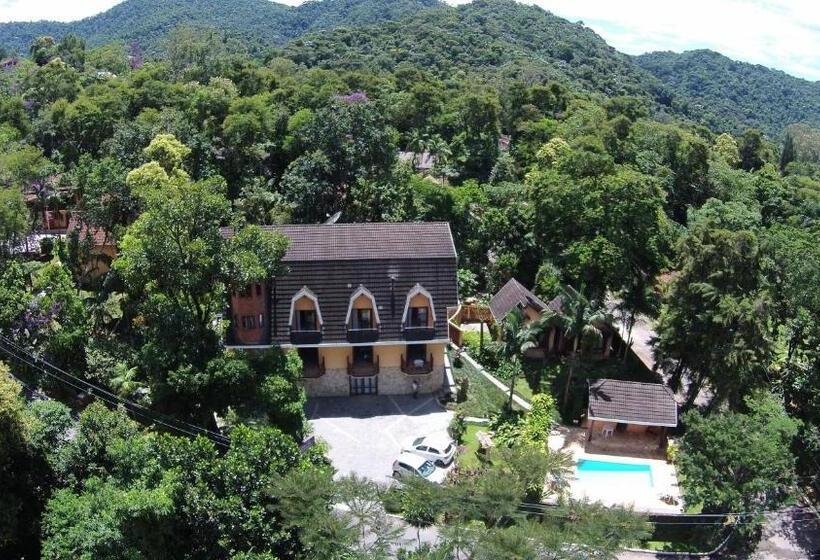 Отель Pousada Solar Das Montanhas