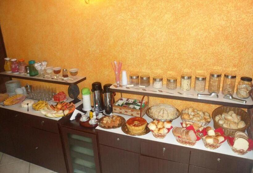 Отель Pousada Solar Das Montanhas