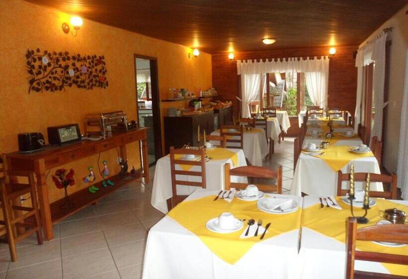 Отель Pousada Solar Das Montanhas