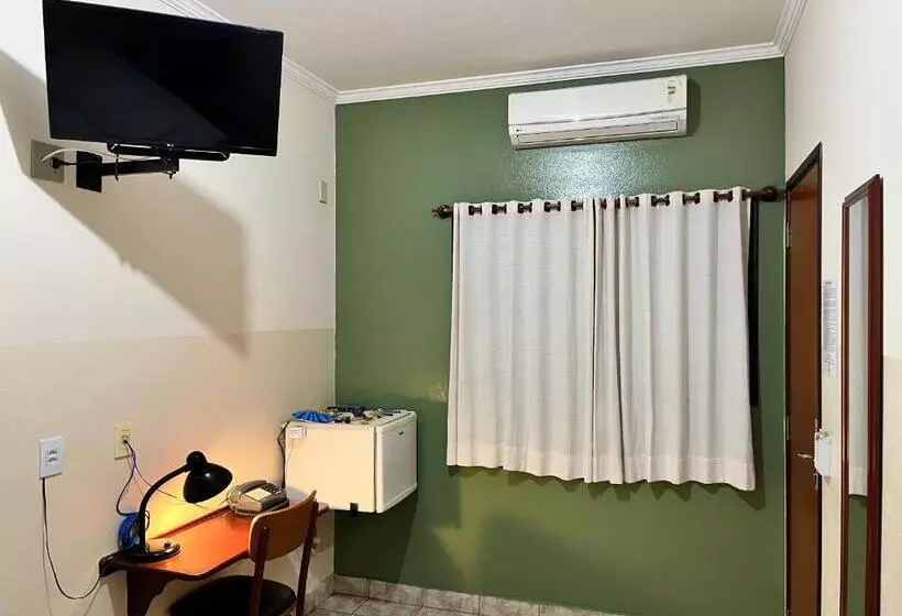 Hotelli São Marcos Orlândia Sp