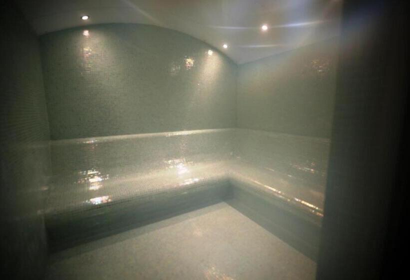 فندق Sunprime Clounge  Adult Only