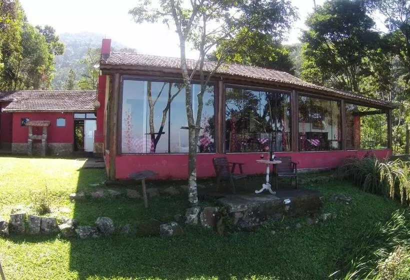 هتل Vista Linda