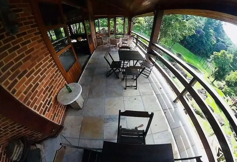 هتل Vista Linda
